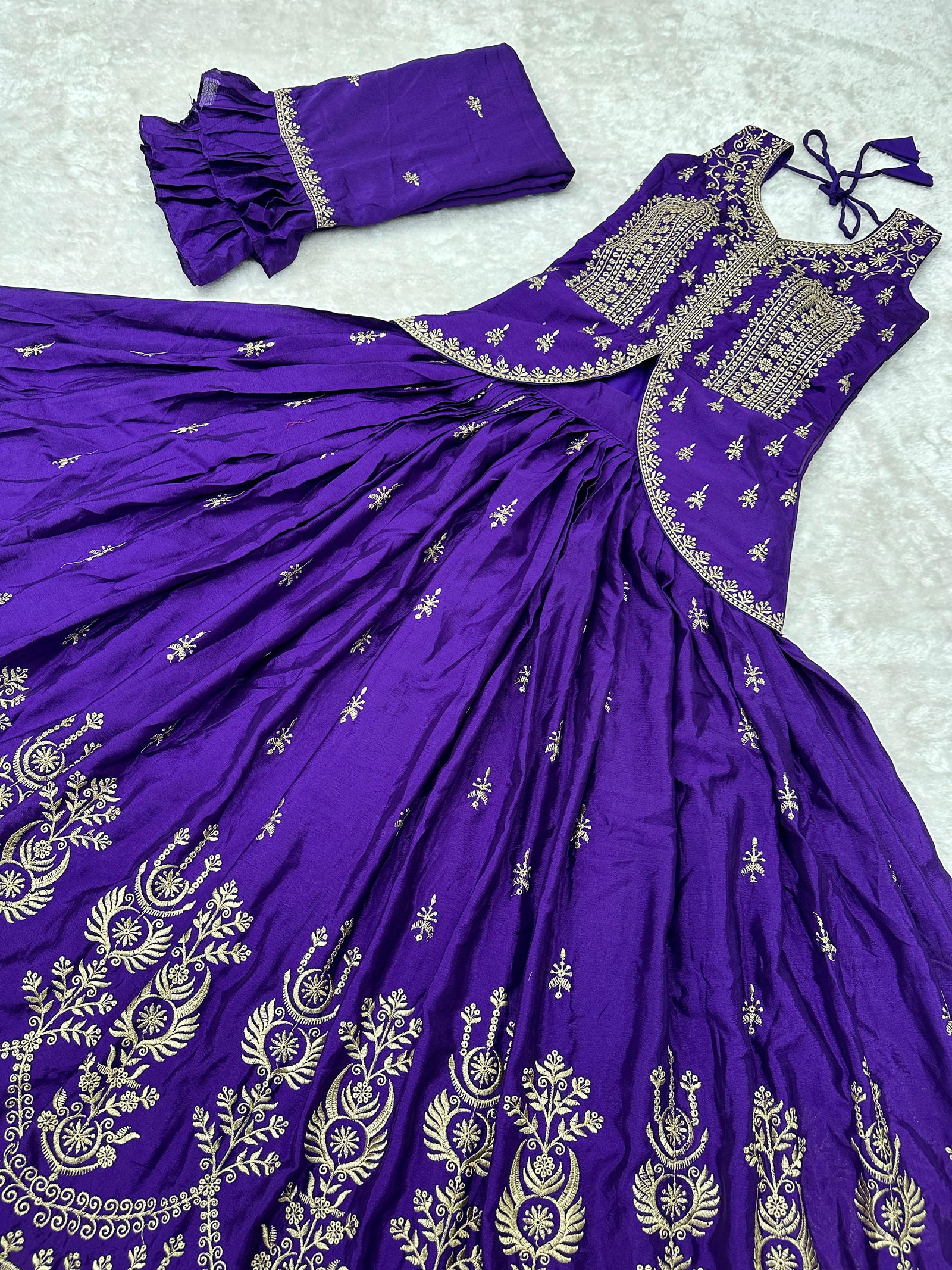 Ram 002 By Pc Heavy Chinon Wedding Wear Crop Top Readymade Suits Wholesalers In Delhi